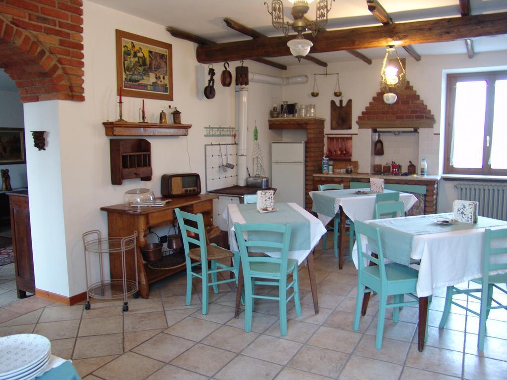 Casa Vacanze Cascina Campagnola ปอสโซเลงโก ภายนอก รูปภาพ