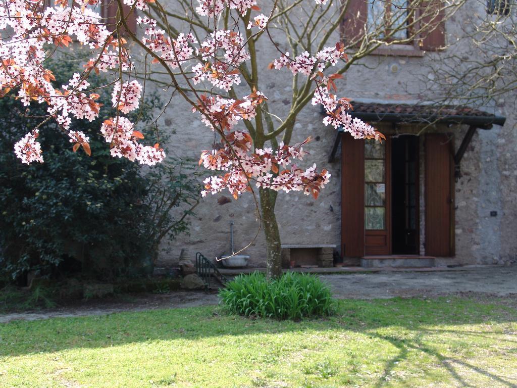 Casa Vacanze Cascina Campagnola ปอสโซเลงโก ภายนอก รูปภาพ